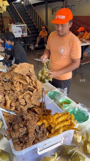 30K views · 191 reactions | Cebu Street Food! #TeamCanlasTV #supportlocal #supportlocalbusinessph #filipinofoodmovement #filipinofood #streetfood #filipinofoodforward #chowfoodcrawl #festivalfood #FoodFestivalVibes | Chow Food Crawl | Facebook