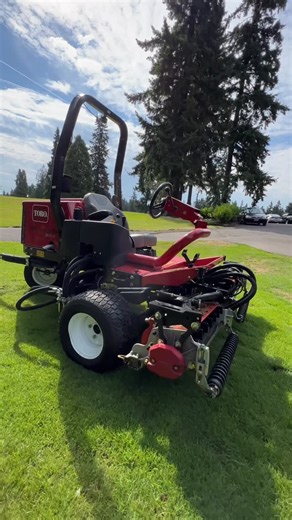 Turf Fiends on Instagram: "What are your thoughts on the @thetorocompany Reelmaster 3100-D Mower? 🐂🔴"