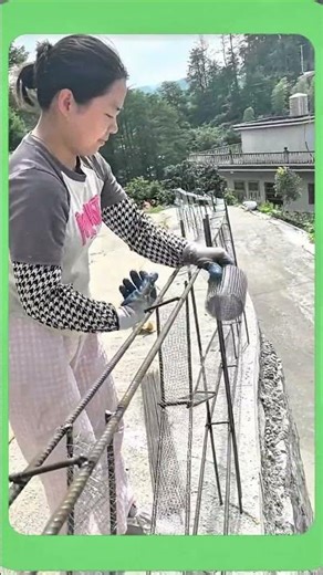 Fence building for a strong and neat boundary