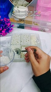 Making a Free Ring Gift for Our Lovely Customers 🫶🏻💍 #freegift #handmade #smallbusiness #shorts