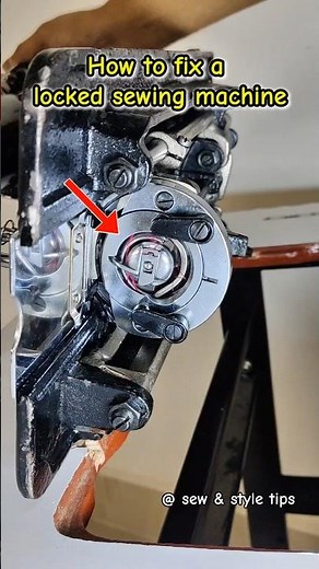 Sewing machine won't move ? How to fix the lock issue ✅ #sewingmachinerepair #ussewtips #shorts