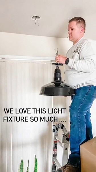 Beautiful farmhouse light fixtures for cozy homes