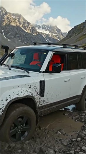 Range rover defender off roading mud / mountain Vibes #defender @HumbyRJ @ArunPanwarx