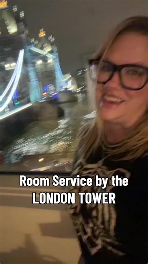 @thetowerhotellondon #thamesriver #towerbridge #london #travel #bestlondonhotel