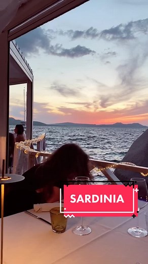 Cliffside Dining Experience in Porto Cervo, Sardinia