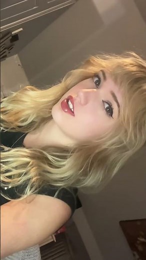 Mikah LYNN 0343