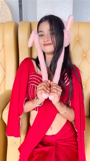 SD KING on Instagram: "Na Na Na💖🤭 #sdking #madhusdking #trendingreels"