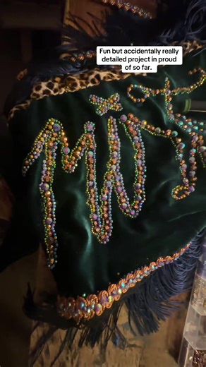 Creative Burlesque Outfit DIY Project