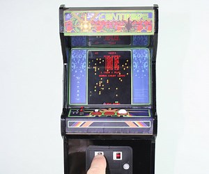 This 12" Tall Centipede Arcade Machine is a Fully Functional Scale Model