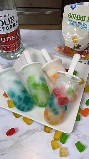 Gummy bears soaked in vodka then frozen in popsicles! 🔥😋 | Tipsy Bartender