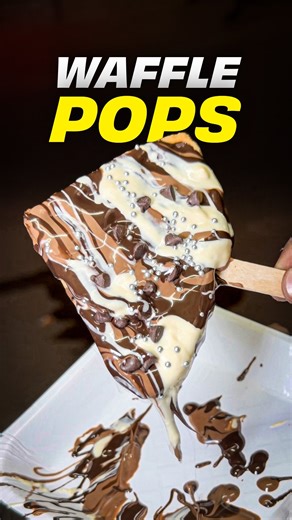 Explore Karnataka | Aadi on Instagram: "Waffle Pops & Kunafa Bowl 🤤 📌 Choco Berry, Chikke Gowda Complex, T G Extn, Kammavari Pete, Hoskote, Bengaluru, Karnataka 562114 Timings: 3:30pm to 9pm [ Bengaluru Food, Foodie, Food Blogger ] #food #foodblogger #bengalurufood #pistakunafa"