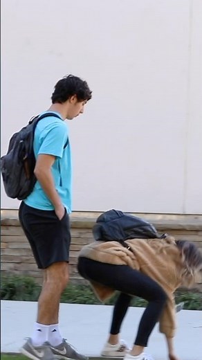 Bending Over In Front Of Strangers 😂