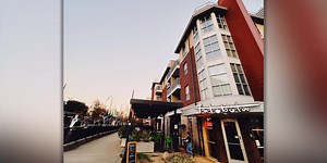 Iconic South End ramen restaurant abruptly closes