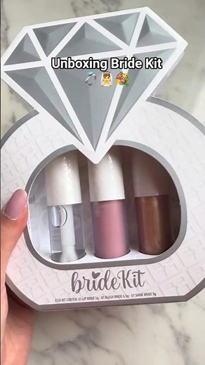 UNBOXING BRIDE KIT by Fran ib: @rafitaah__ #gloss #maquiagem #makeup #gloss #lançamento #bridekit