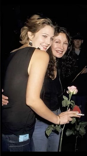 Reasons why Drew Barrymore is estranged from her mother, Jaid Barrymore #celebrityfamily #hollywood