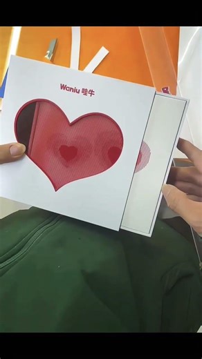 How Scanimation Packaging Works | Creative Heart Slider Box Design Idea