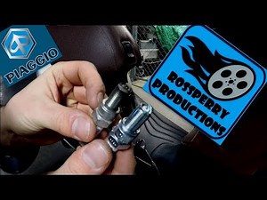 Comment remplacer la bougie d'allumage sur le Piaggio Fly 150 ? (avec vidéo)