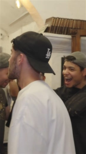 BARRAS SAGRADAS | METIENDO GARRA😬💅🏻🔥🔥 @mendoo___o llevando bomba tras bomba en su segundo Round en la Estelar vs Philip!✍🏻🔥 ✍🏻 No te podés perder este... | Instagram