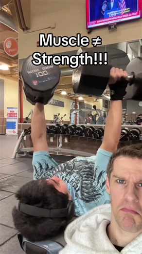 Replying to @abdully_998 This proves that muscle doesn’t mean strength!!!??? If you are interested in coaching, text (415) 605-6126 Training App, Muscle Building and Fat Loss Manuals in linktree in bio @ekkovision (gym stuff) Code TNF @ekkovisionclothing Code TNF @macrofactorapp (tracking app) Code TNF @marekhealth (telehealth) Code TNF @gym_pin (gym equipment) Code TNF @hummusfit (buff muffin/meal prep) TNF All of these can be found at my linktree in bio 🤝#greenscreenvideo #greenscreen
