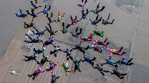 All-female group breaks Texas skydiving record