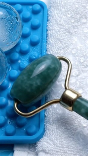 Relax with soothing ASMR spa tools sounds #asmr #relax #trending #triggersforsleep #shorts