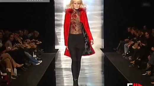 CLIPS Fall Winter 2003 Milan Fashion Show