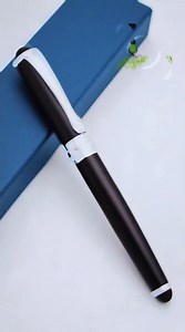 Jinhao x750 Review: The King of All-Metal Budget Pens 👑#Jinhaox750 #FountainPen #Pencast #PenReview