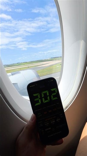 Incredible Take Off Engine Sounds Singapore A350 @EaglejetA380