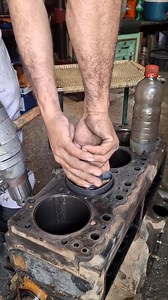 497K views · 3K reactions | How to sleeves fitting in Isuzu engine #workshop #engine #jcb #machine #repair #hyundai #ajaibsinghmalwa ##topsreels #S-400defenceSYSTEM #blackout | AJAIB SINGH MALWA | Facebook