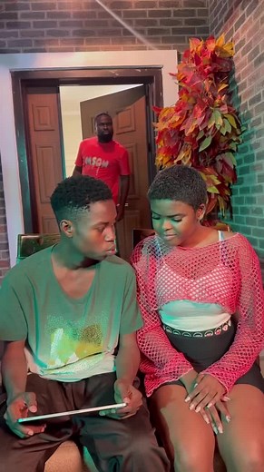 Peller Chop Slap - Alien on Earth EP3 | Tomorrow Friday 5pm