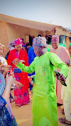 umar—-manzo (@umarmanzo1)’s videos with original sound - Bby zamzam🥰🥰😍♥️✌️💯