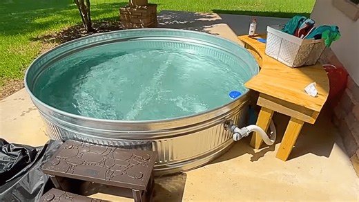 How to Build an Inexpensive Cowboy Pool