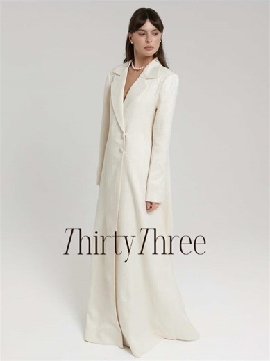 Refined Femininity: A Lasting Elegance