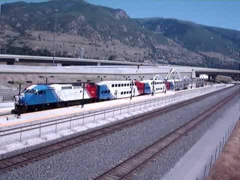 Utah FrontRunner Departs Farmington