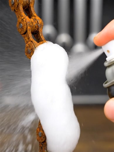 rusty bicycle chain #satisfyingcleaning #deepcleaning #asmrcleaning #rustcleaning #fyp