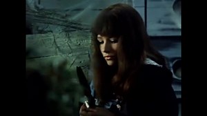 映画『闇のバイブル/聖少女の詩』から.. (3)