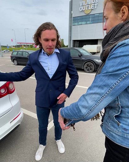 Unforeseen Encounter: Collision with Wealthy Man's Car Reveals Unexpected Kindness | Dear Diary