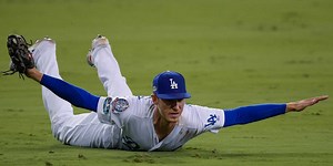 The Dodgers' top 10 defensive plays of decade
