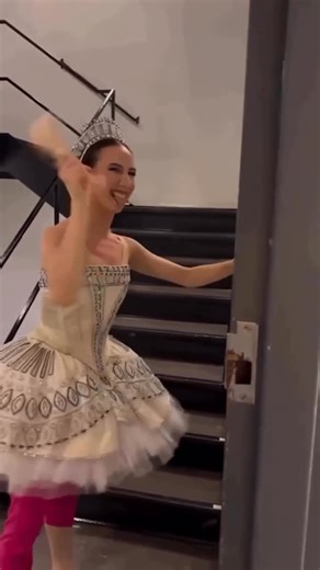 Zambeel on Instagram: "Zambeel Masterclass. Nov 28 (4–7 PM UAE Time) This live session covers everything from product research to ads, creatives, scaling, and fulfillment. Sign up: https://forms.gle/smZ5swnDyscxXdGA6"