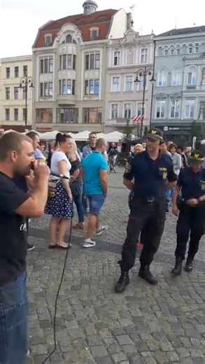 6.6M views · 49K reactions | #Freestyle vs #strażmiejska ️ | Kastet | Facebook