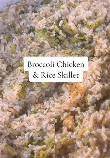 Broccoli Chicken & Rice Skillet: Cozy Dinner Recipe