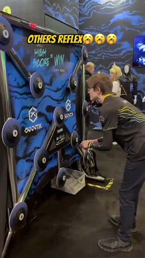 This relfex is insane🔥🔥🔥🤪 #reflexes