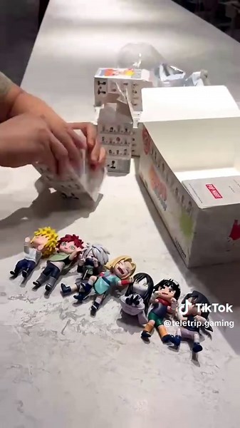 Prove your ninja way at our TeleMatch MLBB @ Weekend With a Heart on 26th April 2026 and stand a chance to win NARUTO: SHIPPUDEN Childhood Series Figures Blind Boxes! These adorable figurines will be rewarded to both our Grand Champions and our Group Stage Winners, with first dibs going to those at the top! Click the link below for more info, dattebayo! DATE : 26 April 2026 Sun TIME: 2-6PM REGISTRATION DEADLINE: 19 April 2026 (Sun) VENUE: National Stadium, Weekend With A Heart PLAYERS BRIEFING: 