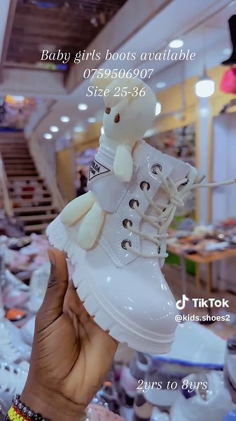 Stylish Boots for Girls Aged 2 to 8 Years