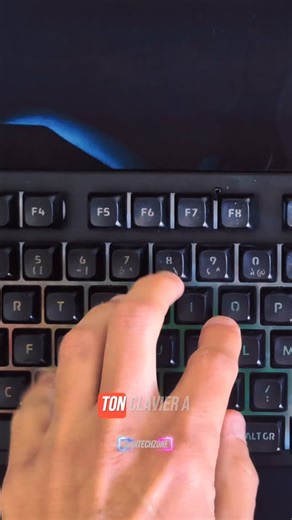 Clavier HS ? Windows a la solution 💡 Active le clavier visuel et tape directement à l’écran — rapide, pratique et indispensable ! #Windows11 #Clavier #Tech #orditechzone | Orditechzone