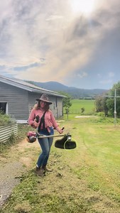 24 reactions · 3 comments | I guess the only logical progression after working on the farm all day is raving to robots all night 烙 #farming #farmlife #agriculture #countrygirlatheart #dance #farmhand | Farm Hand Jess | Facebook