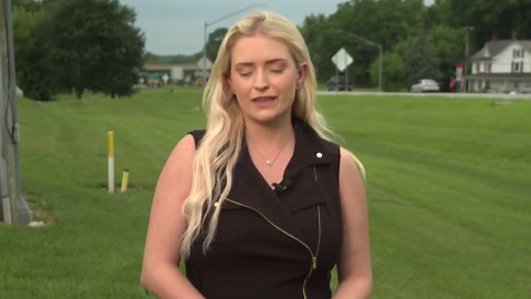 Windmill blade falls on I-70 in Washington County; 1 hurt