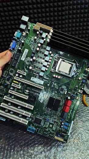 ⚡️ Оживил серверный раритет: материнская плата ASUS P7F-X/MR LGA1156 #pc #pcbuild