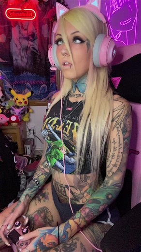 You guys like when I sit like this so here ya go~ ty soooo freaking much for 90k💗 #gamer #tattoos #fyp #videogames