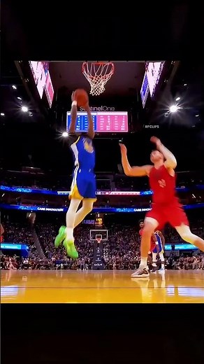 Steph Couldn't Believe it with this GP2 Dunk😂#shorts